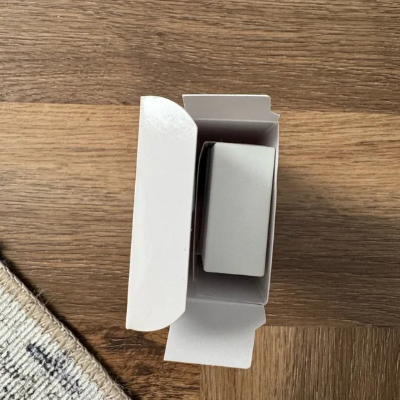 Summer Fridays Skin Tint New in Box - Picture 6 of 6